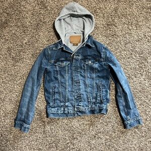 American Eagle, hooded jean jacket size small